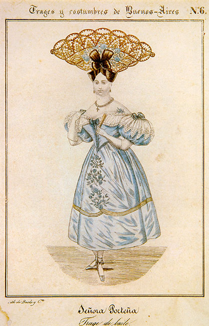 César Hipólito Bacle. Señora porteña con trage de baile (Serie Trages y costumbres de Buenos Aires N° 6), 1833 - 1834, litografía coloreada s/papel, 18 x 24 cm. Museo Isaac Fernández Blanco
